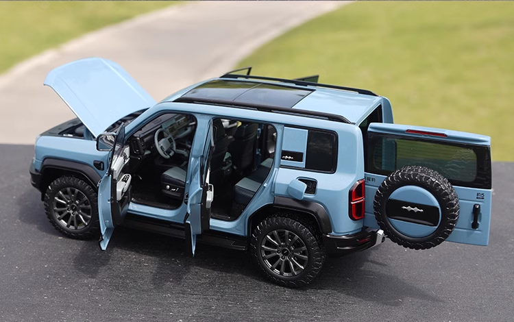 Original factory 1:18 BYD Leopard 5 Diecast SUV Model – Crafted for Car Enthusiasts and Collectors Original factory 1:18 BYD Leopard 5 Diecast SUV Model – Crafted for Car Enthusiasts and Collectors
