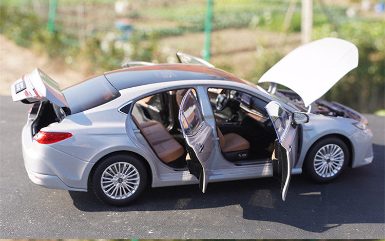 New release brand new 1:18 Authentic GAC Toyota 9th Gen Camry XSE 2024 Alloy Car Model New release brand new 1:18 Authentic GAC Toyota 9th Gen Camry XSE 2024 Alloy Car Model