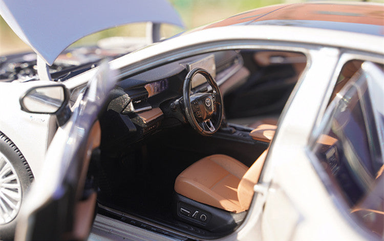 New release brand new 1:18 Authentic GAC Toyota 9th Gen Camry XSE 2024 Alloy Car Model New release brand new 1:18 Authentic GAC Toyota 9th Gen Camry XSE 2024 Alloy Car Model