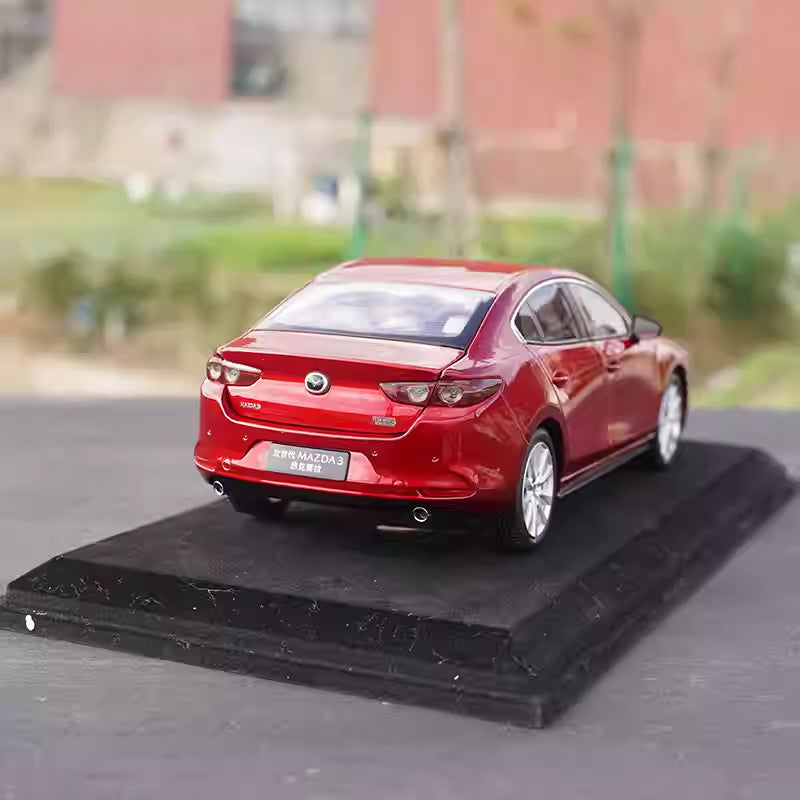 Original 1:18 Mazda 3 Axela Hatchback Diecast Collectible Replica with Opening Doors Original 1:18 Mazda 3 Axela Hatchback Diecast Collectible Replica with Opening Doors
