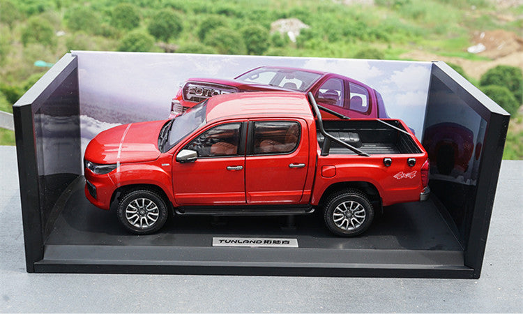 Official Auntentic 1:18 Scale Foton Tunland Yutu 9 diecast off-road Pickup Truck Model β  alloy SUV pickup truck replica with Opening Doors, Suspension & Engine Detail Official Auntentic 1:18 Scale Foton Tunland Yutu 9 diecast off-road Pickup Truck Model β  alloy SUV pickup truck replica with Opening Doors, Suspension & Engine Detail