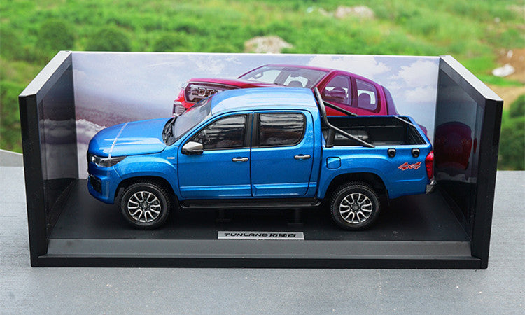Official Auntentic 1:18 Scale Foton Tunland Yutu 9 diecast off-road Pickup Truck Model β  alloy SUV pickup truck replica with Opening Doors, Suspension & Engine Detail Official Auntentic 1:18 Scale Foton Tunland Yutu 9 diecast off-road Pickup Truck Model β  alloy SUV pickup truck replica with Opening Doors, Suspension & Engine Detail