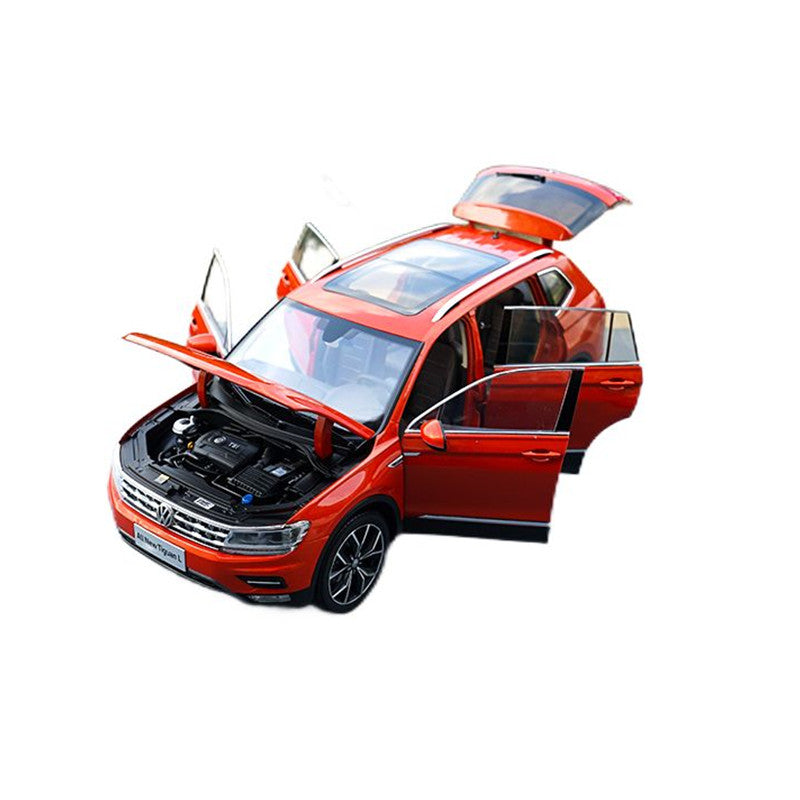 Original factory authentic 1:18 brand new TIGUAN L 2017 version diecast car model with small gift Original factory authentic 1:18 brand new TIGUAN L 2017 version diecast car model with small gift