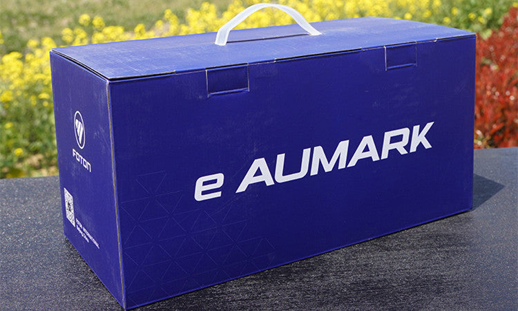 1:22 scale Foton Aumark iBlue Diecast Collectiable Cargo Truck Model 1:22 scale Foton Aumark iBlue Diecast Collectiable Cargo Truck Model