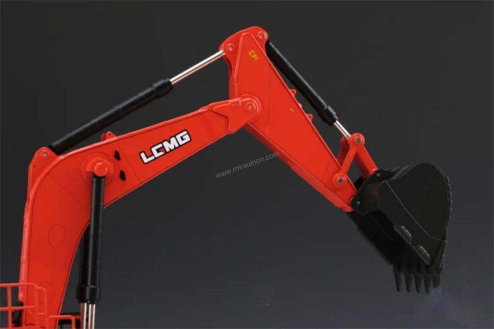 Large collectiable 1:35 SDLG ME136 Diecast Excavator model, Diecast Model Excavator for Sale Large collectiable 1:35 SDLG ME136 Diecast Excavator model, Diecast Model Excavator for Sale