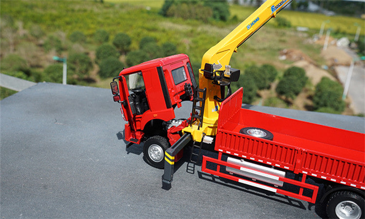 1:35 XCMG Integrated Truck-Mounted Crane Model – Diecast Alloy Construction Truck Replica with Telescopic Boom 1:35 XCMG Integrated Truck-Mounted Crane Model – Diecast Alloy Construction Truck Replica with Telescopic Boom