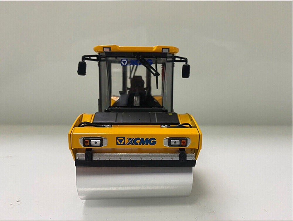 Original factory 1/35 XCMG XD143 Double Drum Vibratory Diecast Road Roller Model Toy Gift Original factory 1/35 XCMG XD143 Double Drum Vibratory Diecast Road Roller Model Toy Gift