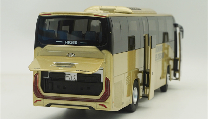 1:42 Scale Golden dragon Higer Coach V12 Alloy Bus Model with LED Lights - Collectible Display Gift for Adults, Diecast Replica for Transport Fans 1:42 Scale Golden dragon Higer Coach V12 Alloy Bus Model with LED Lights - Collectible Display Gift for Adults, Diecast Replica for Transport Fans