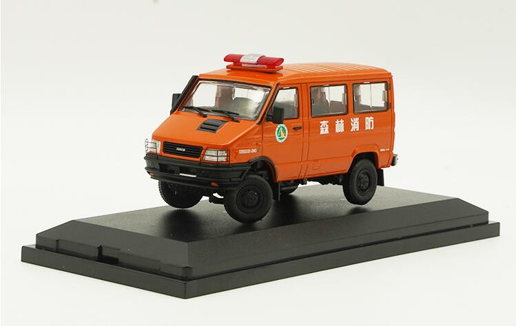 1:43 IVECO 2045 car model Iveco Diecast military vehicle off-road special car model for sale 1:43 IVECO 2045 car model Iveco Diecast military vehicle off-road special car model for sale