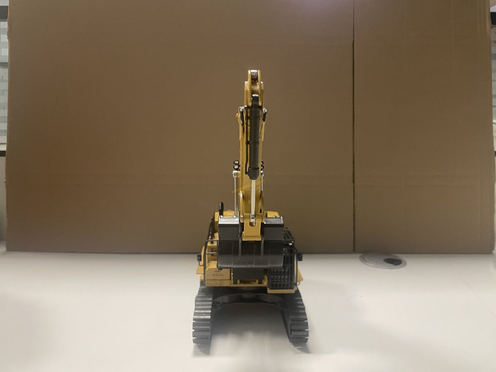 High quality collectiable 1:43 LOVOL FR700F Large diecast excavator model Truck for gift High quality collectiable 1:43 LOVOL FR700F Large diecast excavator model Truck for gift