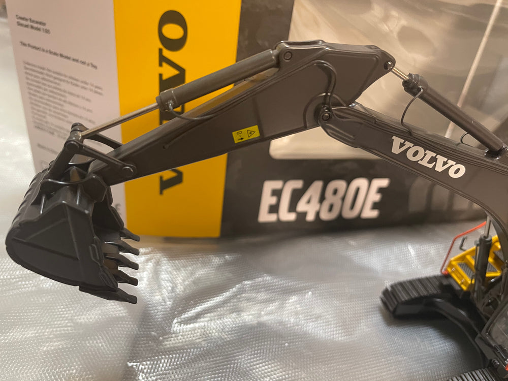 1:50 Motorart Volvo EC480E Tracked Excavator DIECAST MODEL 1:50 Motorart Volvo EC480E Tracked Excavator DIECAST MODEL
