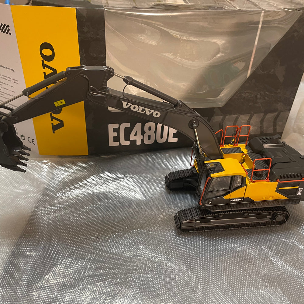 1:50 Motorart Volvo EC480E Tracked Excavator DIECAST MODEL 1:50 Motorart Volvo EC480E Tracked Excavator DIECAST MODEL