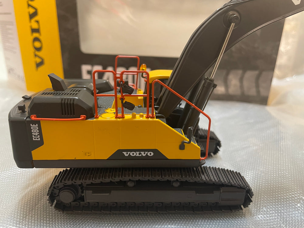 1:50 Motorart Volvo EC480E Tracked Excavator DIECAST MODEL 1:50 Motorart Volvo EC480E Tracked Excavator DIECAST MODEL
