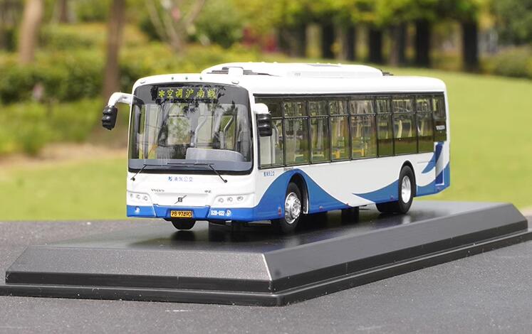 1:64 Shanghai Volvo Sunwin bus model low entrance city bus model for gift, collection 1:64 Shanghai Volvo Sunwin bus model low entrance city bus model for gift, collection