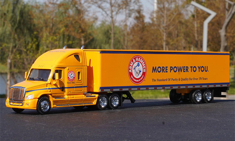 1:64 Volvo Freightliner American-Style Long Nose Container Truck | Diecast Alloy Model with Detachable Trailer 1:64 Volvo Freightliner American-Style Long Nose Container Truck | Diecast Alloy Model with Detachable Trailer