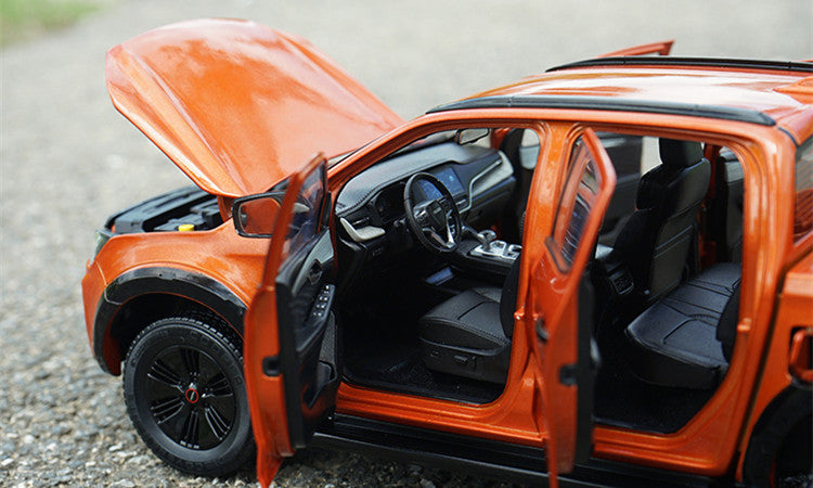 Premium Alloy 1:18 Scale Original ISUZU D-MAX 2023 Version collectible diecast Pickup Truck Model with Opening Doors and Detailed Interior Premium Alloy 1:18 Scale Original ISUZU D-MAX 2023 Version collectible diecast Pickup Truck Model with Opening Doors and Detailed Interior