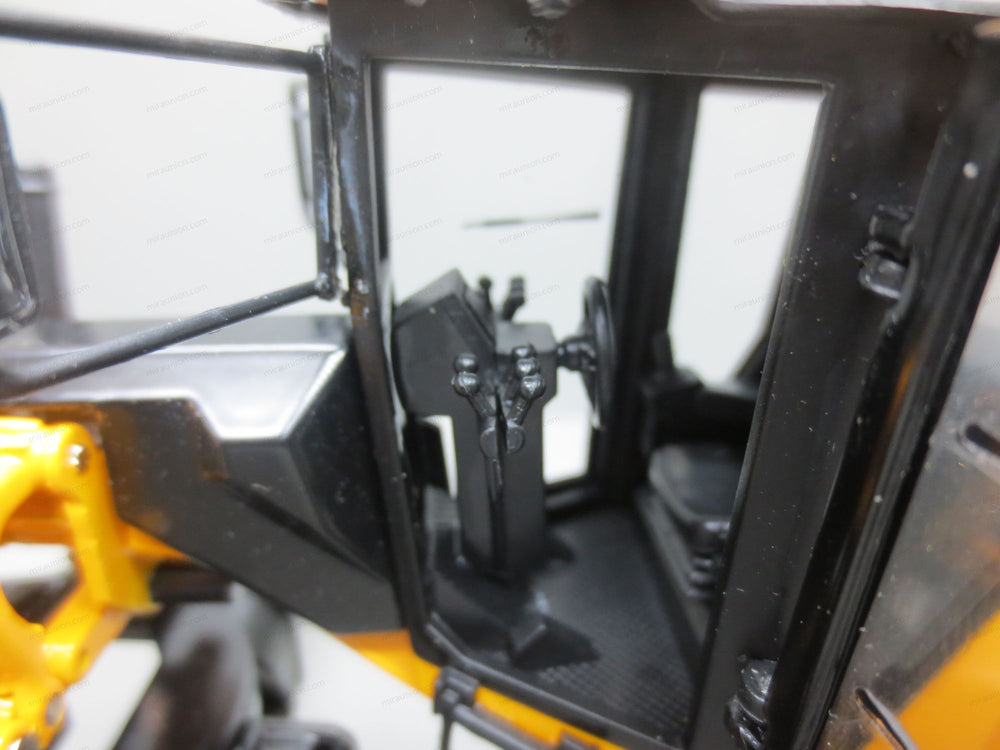 Original 1:35 SANY SMG200 diecast grader model alloy engineering model for gift, collection Original 1:35 SANY SMG200 diecast grader model alloy engineering model for gift, collection