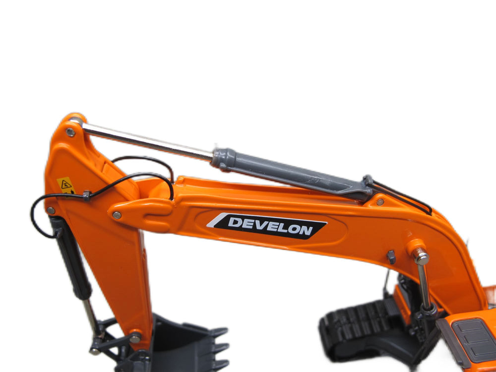 New 1:50 Develon DX380HD diecast Excavator model for gift, collection New 1:50 Develon DX380HD diecast Excavator model for gift, collection