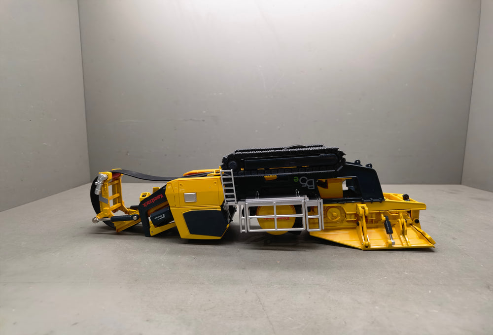 High quality 1:50 Keestrack B5E diecast crusher model Jaw crusher model High quality 1:50 Keestrack B5E diecast crusher model Jaw crusher model