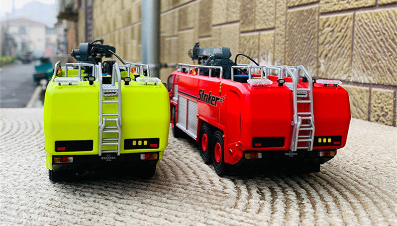 Original factory 1:50 Oshkosh Striker Diecast Fire fighting truck models metal Airfield fire engine truck model for gift Original factory 1:50 Oshkosh Striker Diecast Fire fighting truck models metal Airfield fire engine truck model for gift