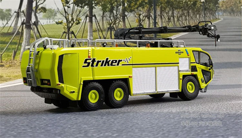Original factory 1:50 Oshkosh Striker Diecast Fire fighting truck models metal Airfield fire engine truck model for gift Original factory 1:50 Oshkosh Striker Diecast Fire fighting truck models metal Airfield fire engine truck model for gift
