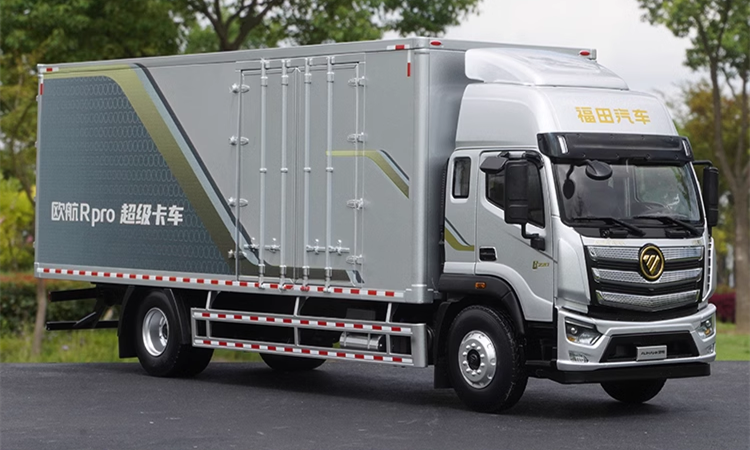 1:23 Scale Foton Auman Diecast Box Truck Model, alloy Heavy-Duty Logistics Cargo Truck miniature for gift, collection 1:23 Scale Foton Auman Diecast Box Truck Model, alloy Heavy-Duty Logistics Cargo Truck miniature for gift, collection