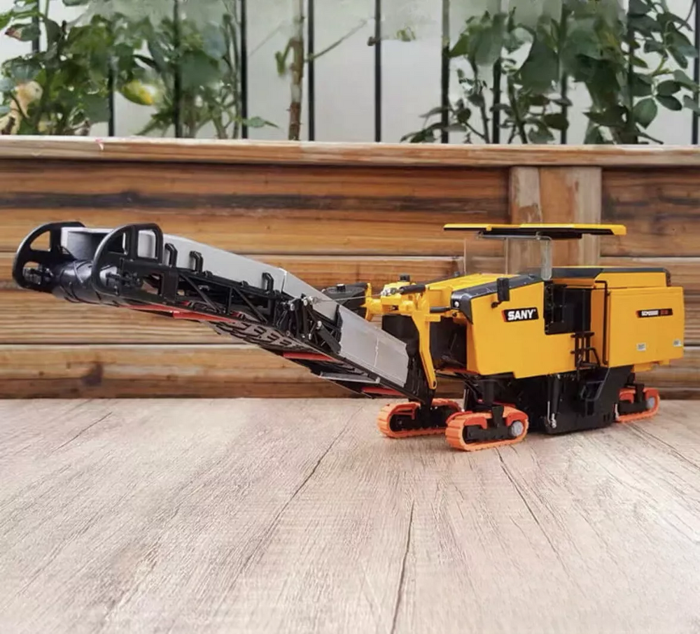 Authentic high fidelity 1:35 SANY SCM2000-C10 Diecast Milling Machine Model alloy Pavement Milling Machine Models for gift Authentic high fidelity 1:35 SANY SCM2000-C10 Diecast Milling Machine Model alloy Pavement Milling Machine Models for gift