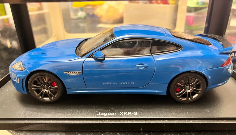 Classic rare Autoart 1/18 Jaguar Xkr-s French Racing diecast car model Classic rare Autoart 1/18 Jaguar Xkr-s French Racing diecast car model