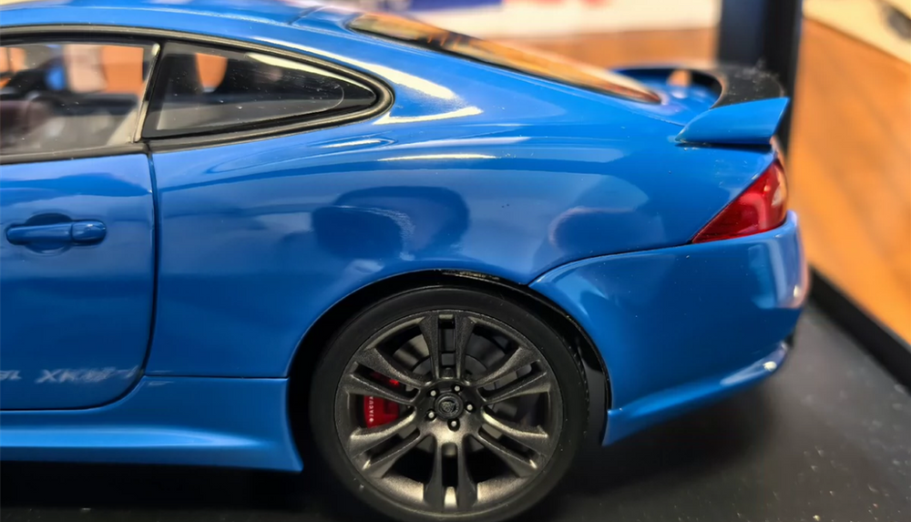 Classic rare Autoart 1/18 Jaguar Xkr-s French Racing diecast car model Classic rare Autoart 1/18 Jaguar Xkr-s French Racing diecast car model