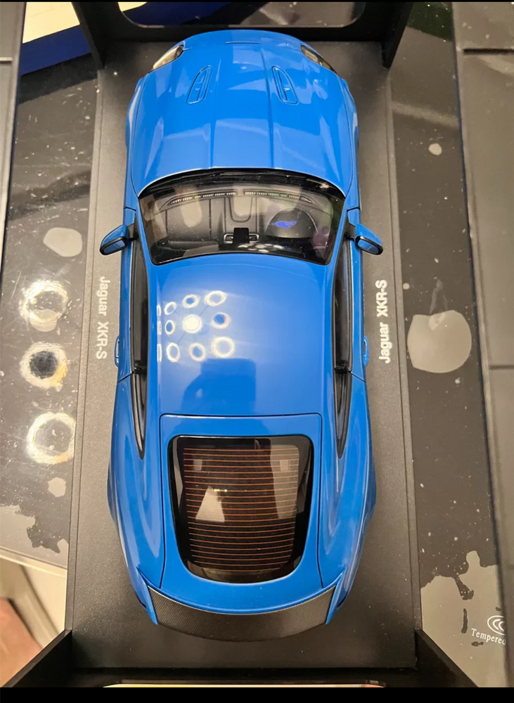 Classic rare Autoart 1/18 Jaguar Xkr-s French Racing diecast car model Classic rare Autoart 1/18 Jaguar Xkr-s French Racing diecast car model
