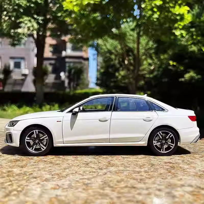 High-Fidelity 2020 Audi A4L 1:18 Diecast Car Model for Collectors High-Fidelity 2020 Audi A4L 1:18 Diecast Car Model for Collectors