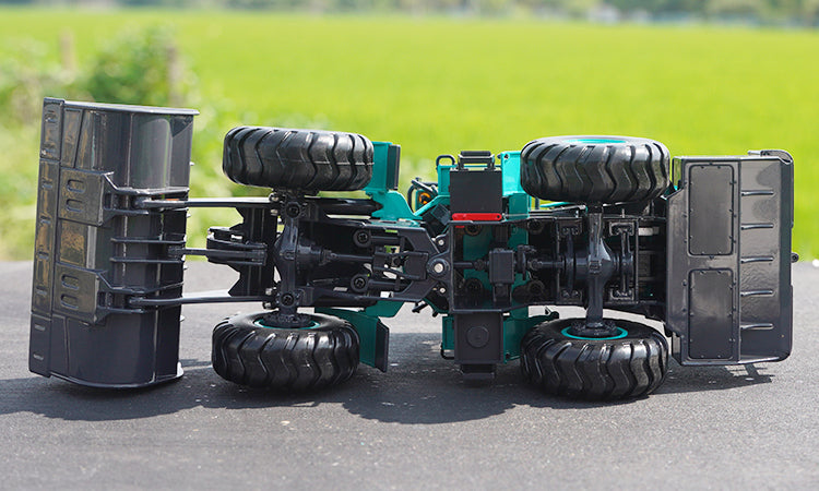 High quality collectiable 1:35 Scale Shantui LE70‑3X electric loader replica for promotional gifts High quality collectiable 1:35 Scale Shantui LE70‑3X electric loader replica for promotional gifts