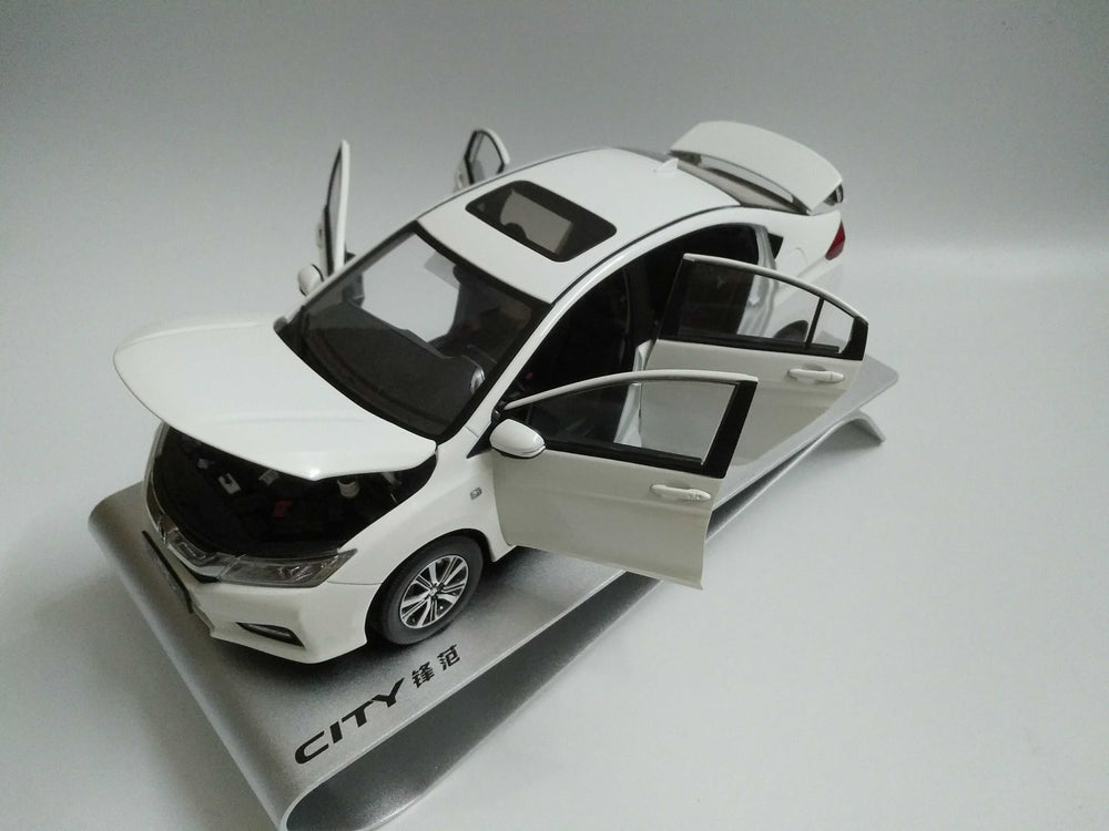 High Quality Authentic 1:18 Honda City 2018 New Diecast Car Model for Gift, Collection High Quality Authentic 1:18 Honda City 2018 New Diecast Car Model for Gift, Collection