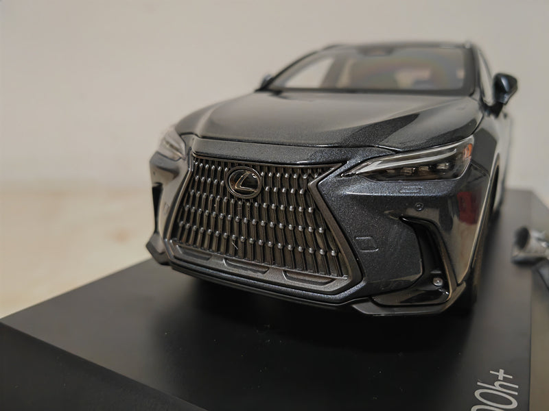 Original Factory 1:18 Lexus NX400h+ Luxury Hybrid  Diecast SUV car Model for promotional gift Original Factory 1:18 Lexus NX400h+ Luxury Hybrid  Diecast SUV car Model for promotional gift