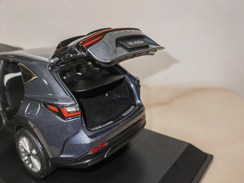 Original Factory 1:18 Lexus NX400h+ Luxury Hybrid  Diecast SUV car Model for promotional gift Original Factory 1:18 Lexus NX400h+ Luxury Hybrid  Diecast SUV car Model for promotional gift