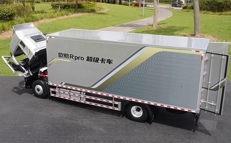 1:23 Foton European Airlines diecast truck model metal container van logistics transport super truck alloy model 1:23 Foton European Airlines diecast truck model metal container van logistics transport super truck alloy model