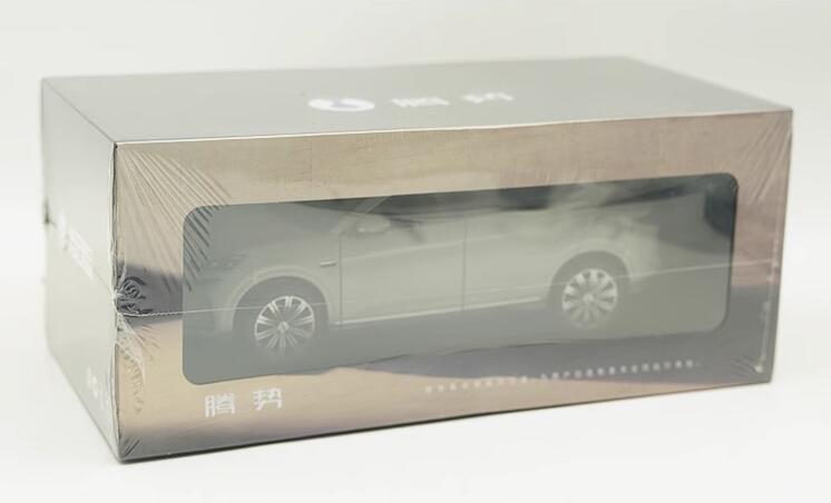 Original factory 1:18 DENZA N7 UXE diecast alloy car model for gift, collection Original factory 1:18 DENZA N7 UXE diecast alloy car model for gift, collection