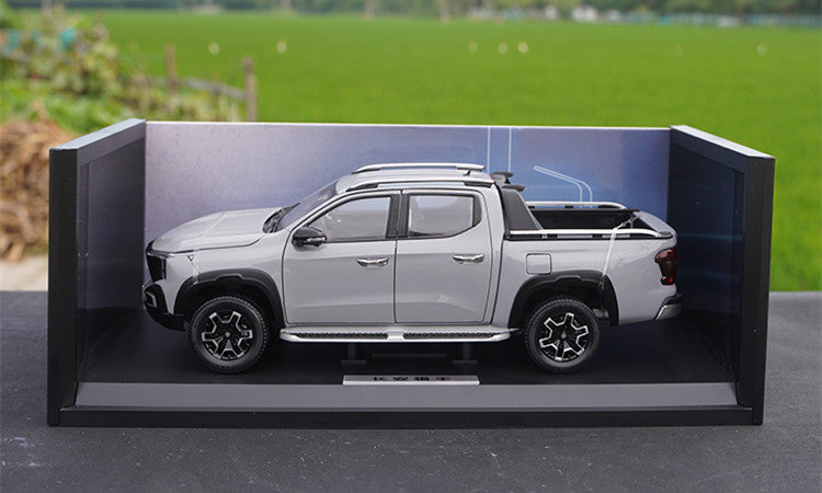 Relistic high detailed 1:18 Scale Changan Hunter 2024 Pickup Truck miniature for collectors Relistic high detailed 1:18 Scale Changan Hunter 2024 Pickup Truck miniature for collectors