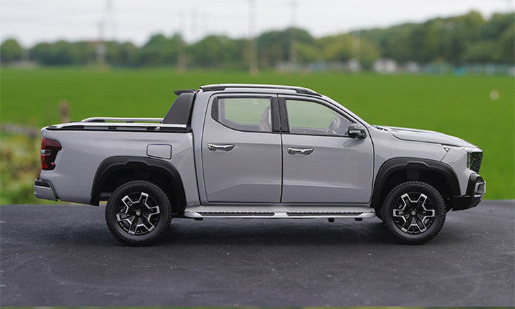 Relistic high detailed 1:18 Scale Changan Hunter 2024 Pickup Truck miniature for collectors Relistic high detailed 1:18 Scale Changan Hunter 2024 Pickup Truck miniature for collectors