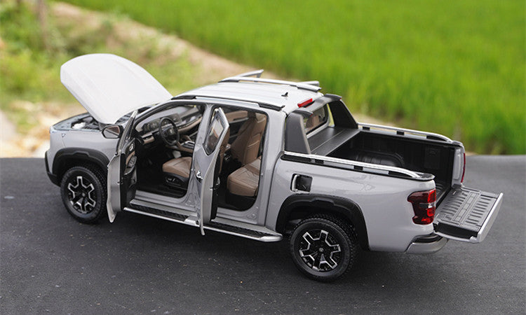 Relistic high detailed 1:18 Scale Changan Hunter 2024 Pickup Truck miniature for collectors Relistic high detailed 1:18 Scale Changan Hunter 2024 Pickup Truck miniature for collectors