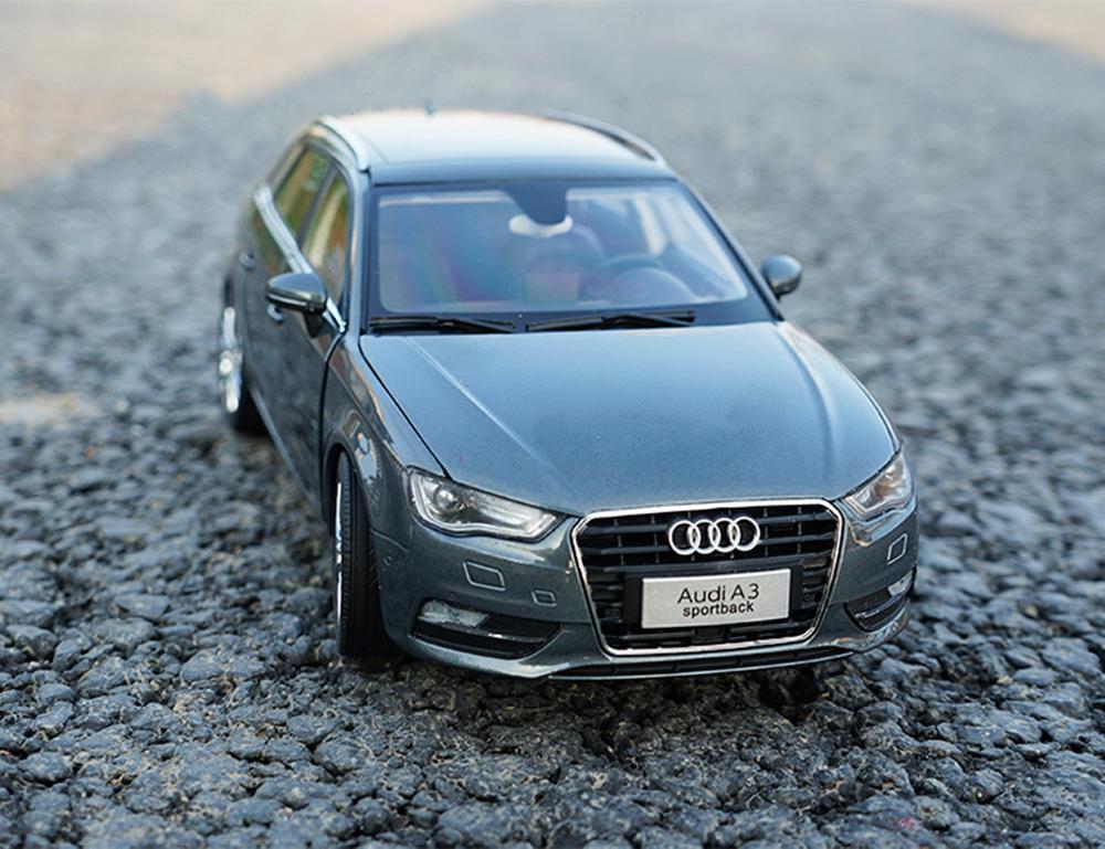 Original Authorized Authentic alloy 1/18 Scale Audi A3 Sportback DieCast classic Car Model for gift collection Original Authorized Authentic alloy 1/18 Scale Audi A3 Sportback DieCast classic Car Model for gift collection