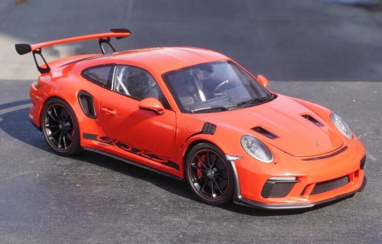 1:18 GTA Porsche 911 GT3 RS Porsche 992 alloy car model diecast blue simulation car model for gift 1:18 GTA Porsche 911 GT3 RS Porsche 992 alloy car model diecast blue simulation car model for gift