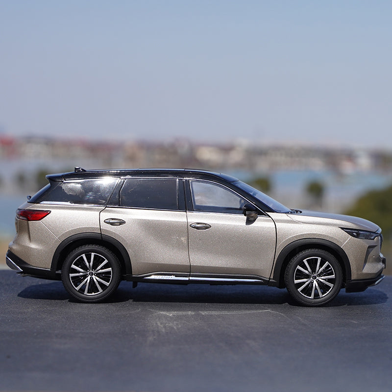 Original factory 1:18 Infiniti QX60 2022 diecast SUV alloy car model for gift, collection Original factory 1:18 Infiniti QX60 2022 diecast SUV alloy car model for gift, collection