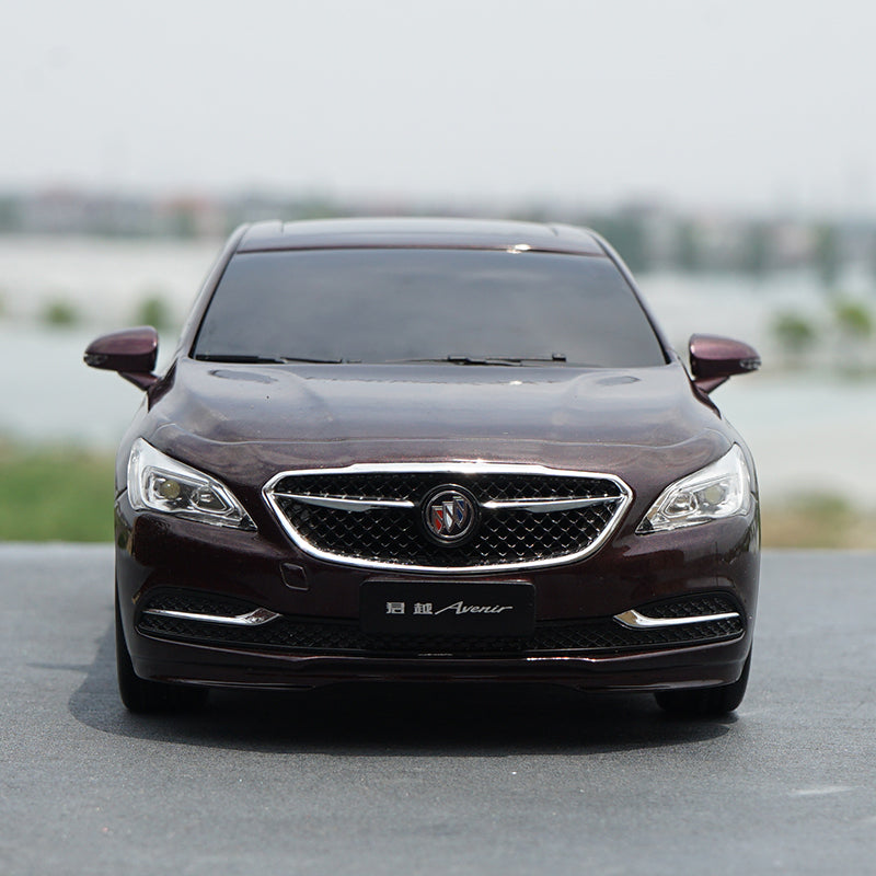 Original factory 1:18 SAIC GM Buick brand new generation of Lacrosse with bluetooth function Original factory 1:18 SAIC GM Buick brand new generation of Lacrosse with bluetooth function