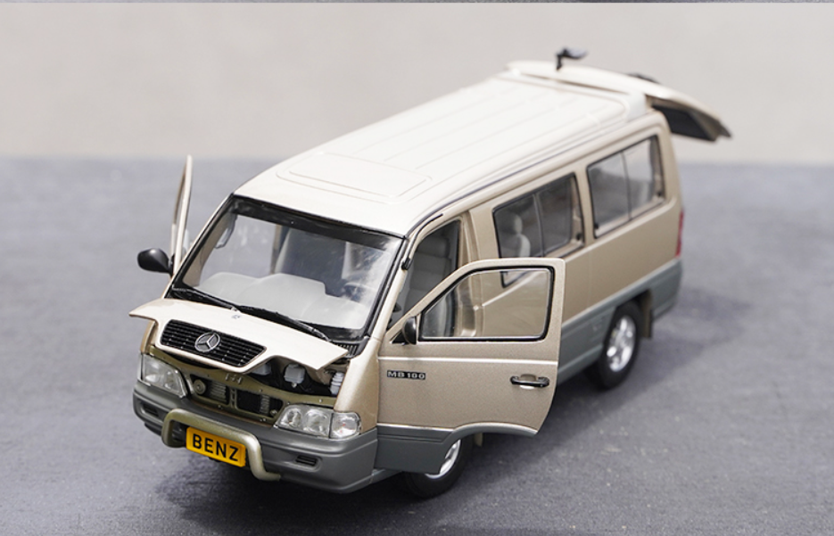 Original factory 1:24 Mercedes MB100 Estana Huizong commercial vehicle model alloy van car model for gift Original factory 1:24 Mercedes MB100 Estana Huizong commercial vehicle model alloy van car model for gift