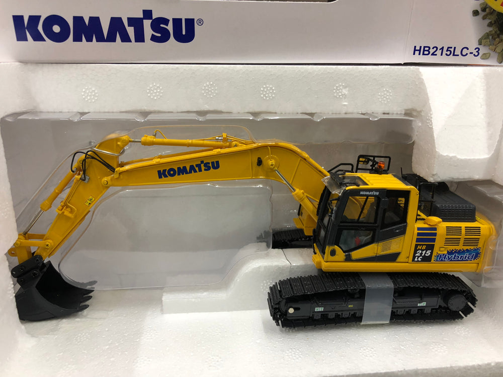 Universal Hobbies UH8135 1:50 Scale Komatsu HB215LC Hybrid Excavator Engineering Model diecast toy Universal Hobbies UH8135 1:50 Scale Komatsu HB215LC Hybrid Excavator Engineering Model diecast toy