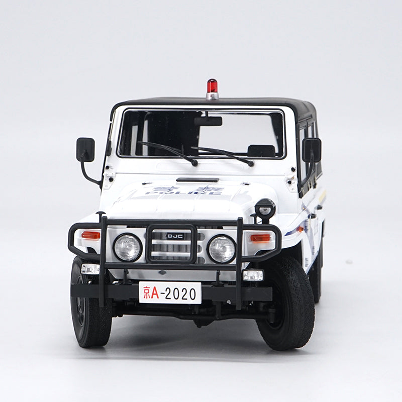 Original factory authentic 1:18 Beijing Jeep 2020 BJ2020 patrol wagon diecast metal SUV car model with small gift Original factory authentic 1:18 Beijing Jeep 2020 BJ2020 patrol wagon diecast metal SUV car model with small gift
