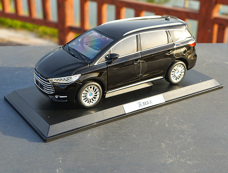 1/18 BYD Reseller version car model Song MAX New Energy MPV Commercial Vehicle diecast car model with small gift 1/18 BYD Reseller version car model Song MAX New Energy MPV Commercial Vehicle diecast car model with small gift