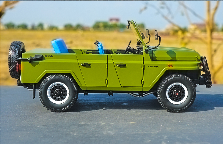 Original factory authentic 1:18 Beijing Jeep 2020 BJ2020 patrol wagon diecast metal SUV car model with small gift Original factory authentic 1:18 Beijing Jeep 2020 BJ2020 patrol wagon diecast metal SUV car model with small gift