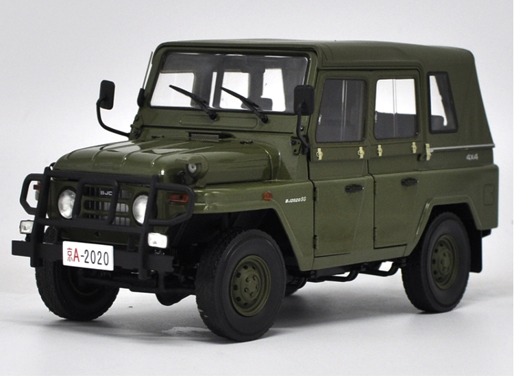 Original factory authentic 1:18 Beijing Jeep 2020 BJ2020 patrol wagon diecast metal SUV car model with small gift Original factory authentic 1:18 Beijing Jeep 2020 BJ2020 patrol wagon diecast metal SUV car model with small gift